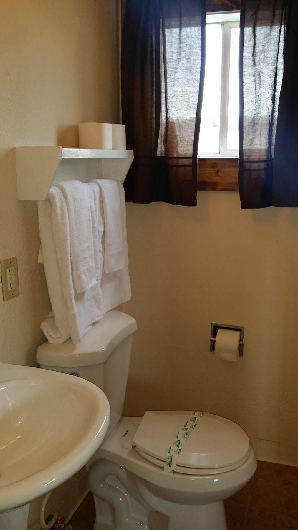 Terrace Motel Coos Bay Luaran gambar